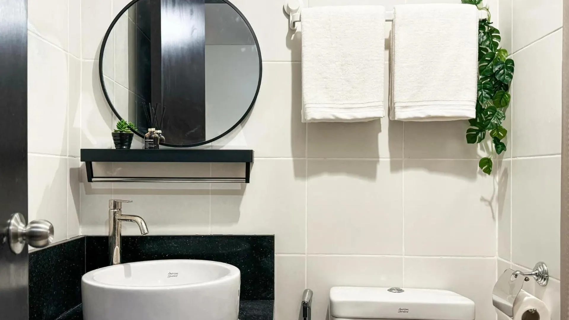 Camari Mandaluyong Staycation 2 With Ps4, 400Mbps Wifi, Pool, Netflix Near Mrt Boni, Bgc, Megamall, Makati 0*, Manila