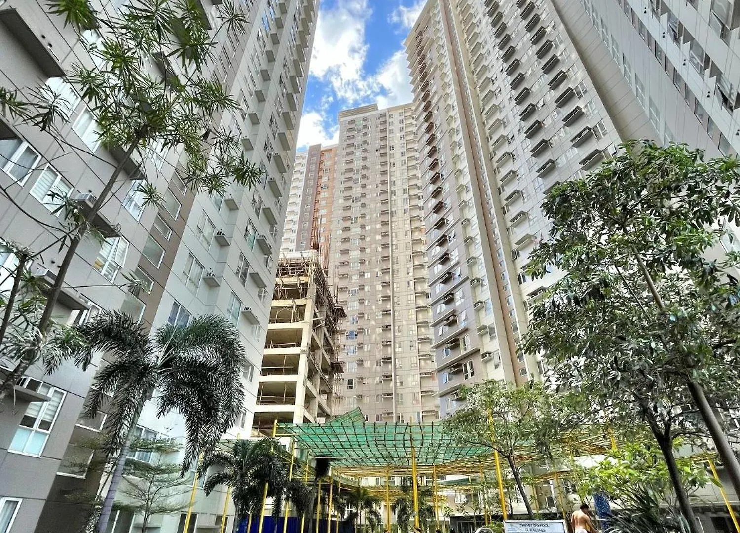 Camari Mandaluyong Staycation 2 With Ps4, 400Mbps Wifi, Pool, Netflix Near Mrt Boni, Bgc, Megamall, Makati Filipíny