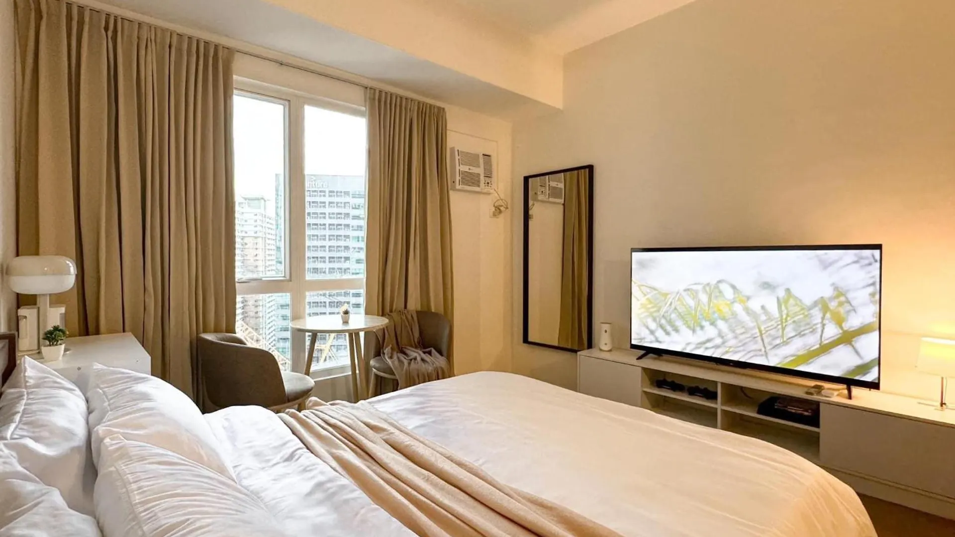 Apartment Camari Mandaluyong Staycation 2 With Ps4, 400Mbps Wifi, Pool, Netflix Near Mrt Boni, Bgc, Megamall, Makati Philippines
