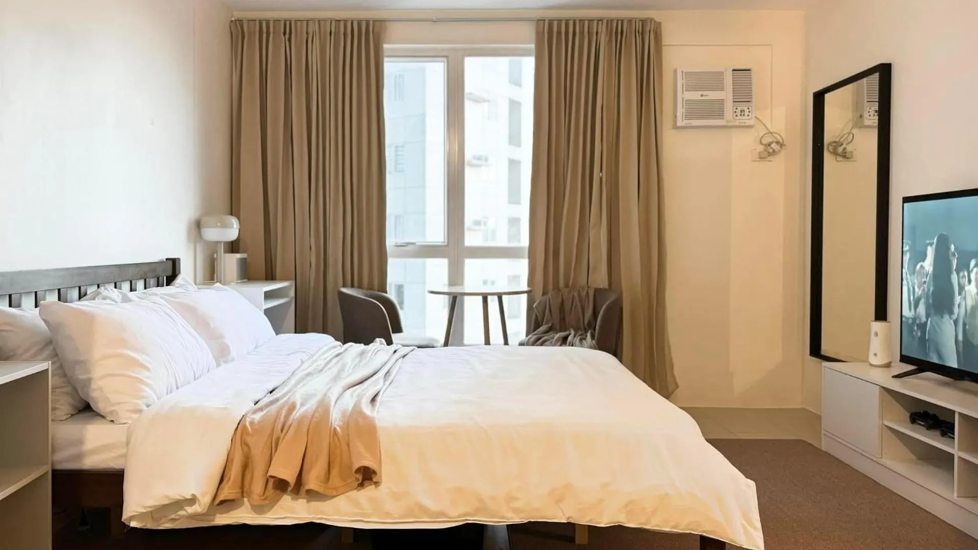 Camari Mandaluyong Staycation 2 With Ps4, 400Mbps Wifi, Pool, Netflix Near Mrt Boni, Bgc, Megamall, Makati Apartment Manila